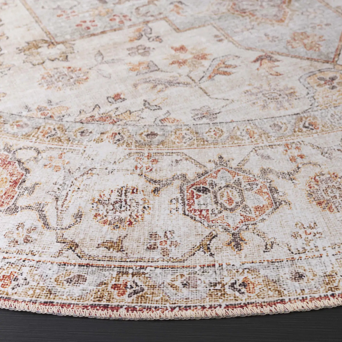 Safavieh Arizona 6'-0" x 6'-0" Rug in Beige / Rust