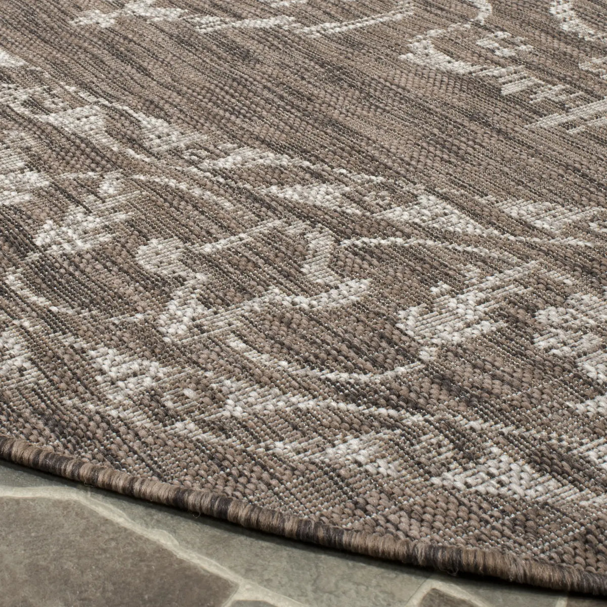 Safavieh Courtyard 6'-7" x 6'-7" Rug in Brown / Beige