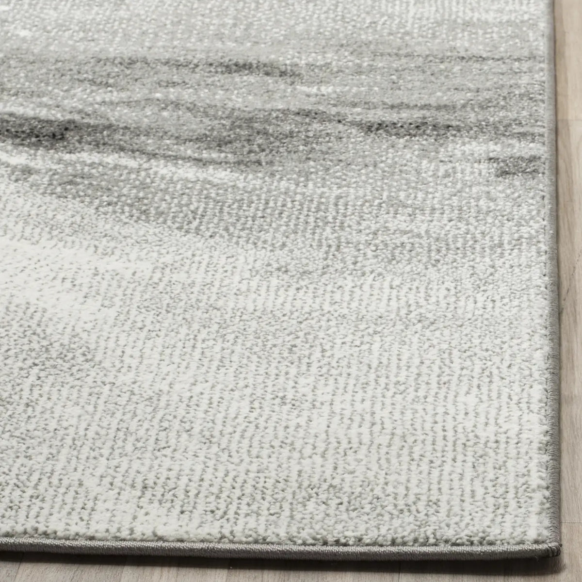Safavieh Glacier 5'-3" x 7'-6" Rug in Grey / Multi