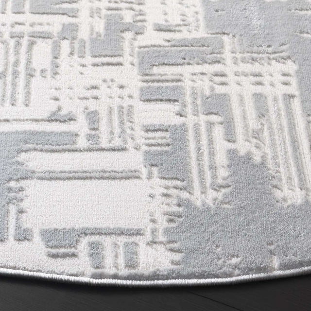 Safavieh Saylor 100 6'-3" x 6'-3" Rug in Ivory / Light Grey