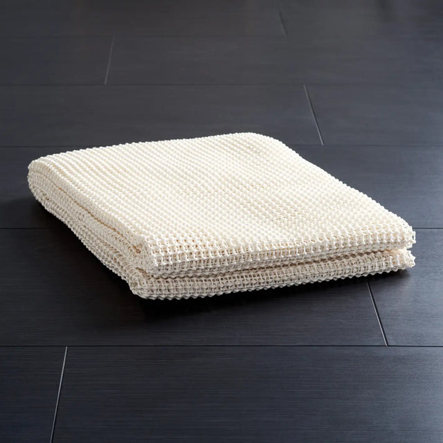 Safavieh Padding 4'-0" x 6'-0" Rug in Creme