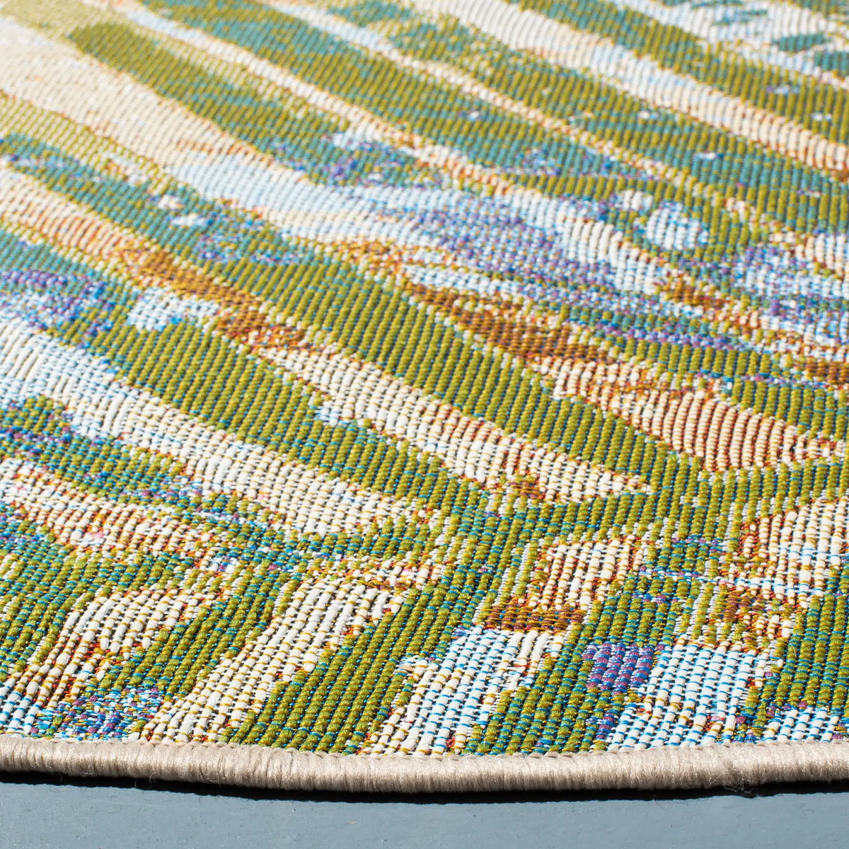 Safavieh Summer 6'-7" x 6'-7" Rug in Blue / Beige