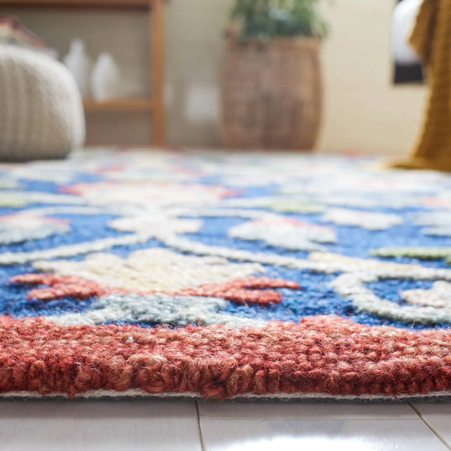 Safavieh Blossom 4'-0" x 6'-0" Rug in Blue / Rust