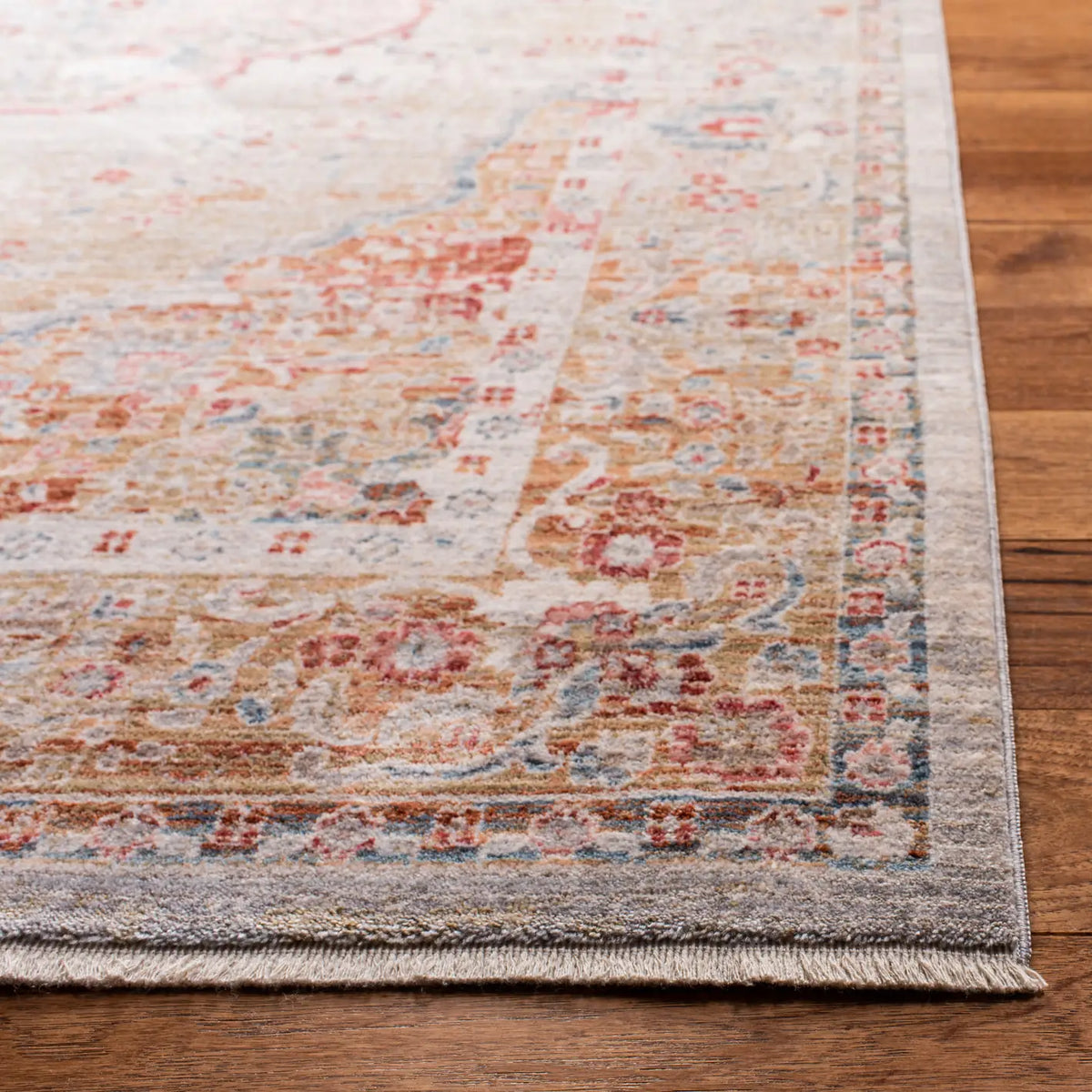 Safavieh Kenitra 600 5'-0" x 8'-0" Rug in Grey / Light Blue