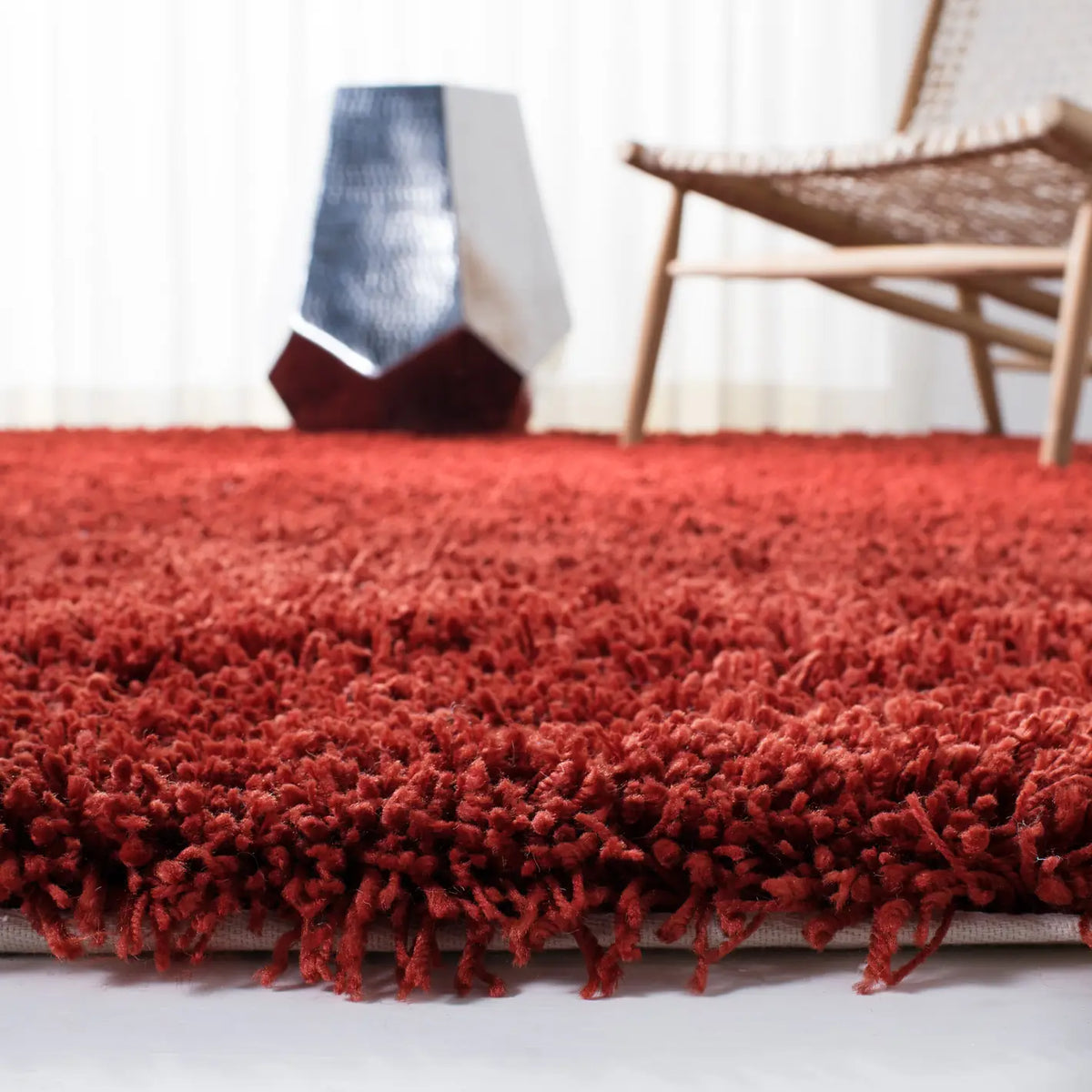 Safavieh Shag 6'-0" x 9'-0" Rug in Rust