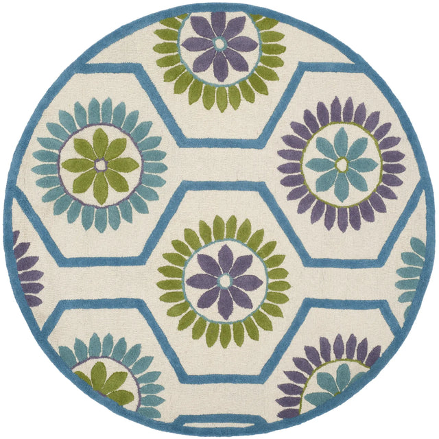 Safavieh Cambridge 6'-0" x 6'-0" Rug in Ivory / Blue