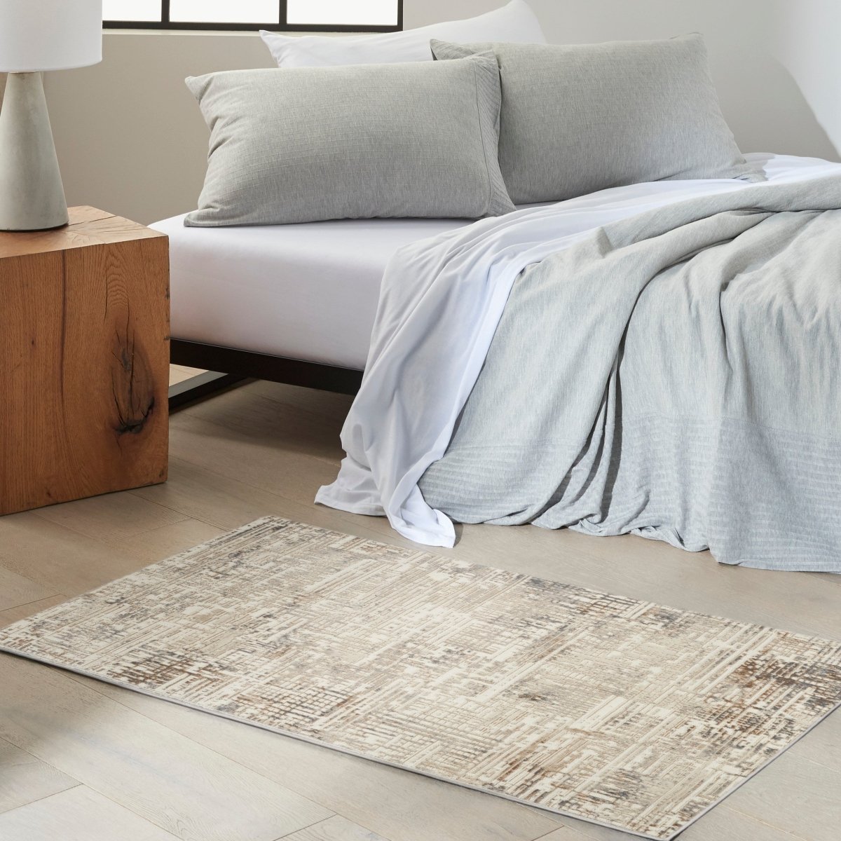 Calvin Klein Home Ck005 Enchanting Ech05 Cream Grey Rug.