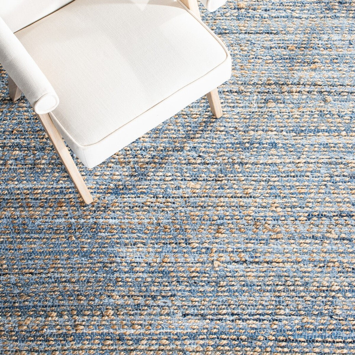 Safavieh Cape Cod Cap350A Natural / Blue Rugs