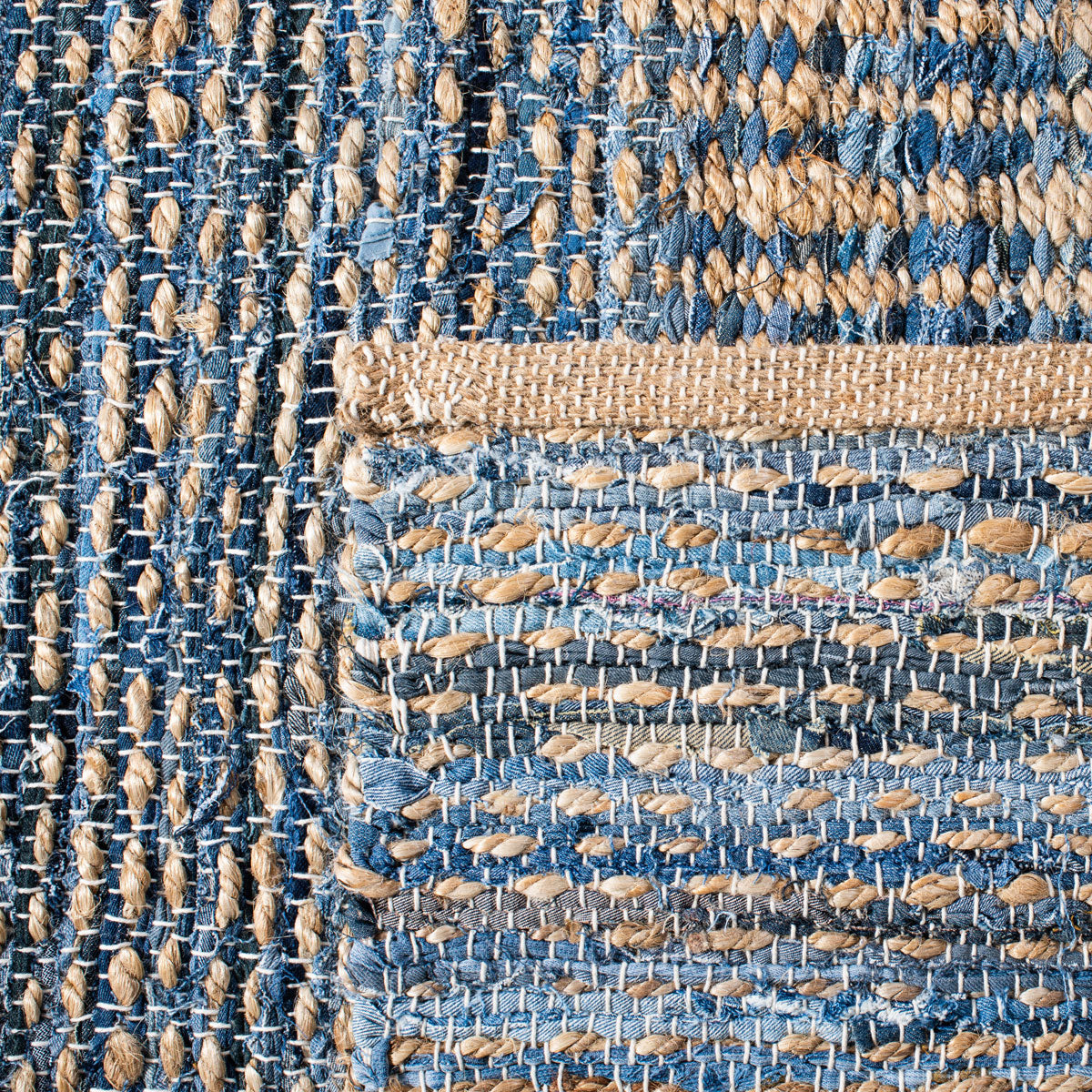 Safavieh Cape Cod Cap353A Natural / Blue Rugs