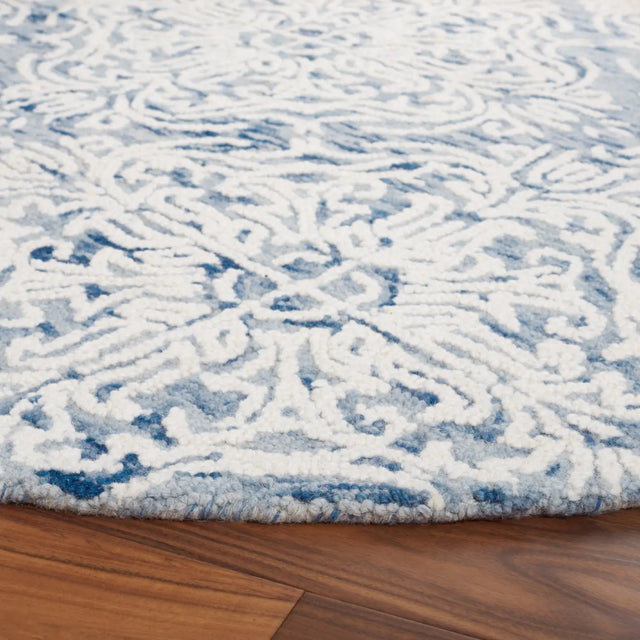 Safavieh Blossom 6'-0" x 6'-0" Rug in Blue / Ivory