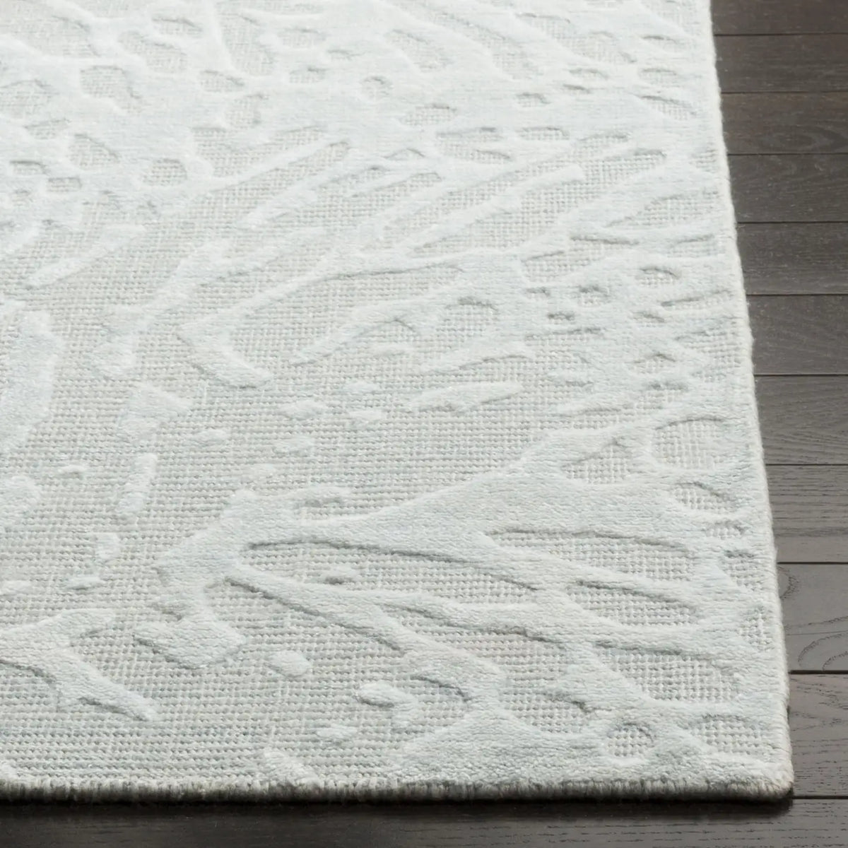 Safavieh Mirage 6'-0" x 9'-0" Rug in Light Grey