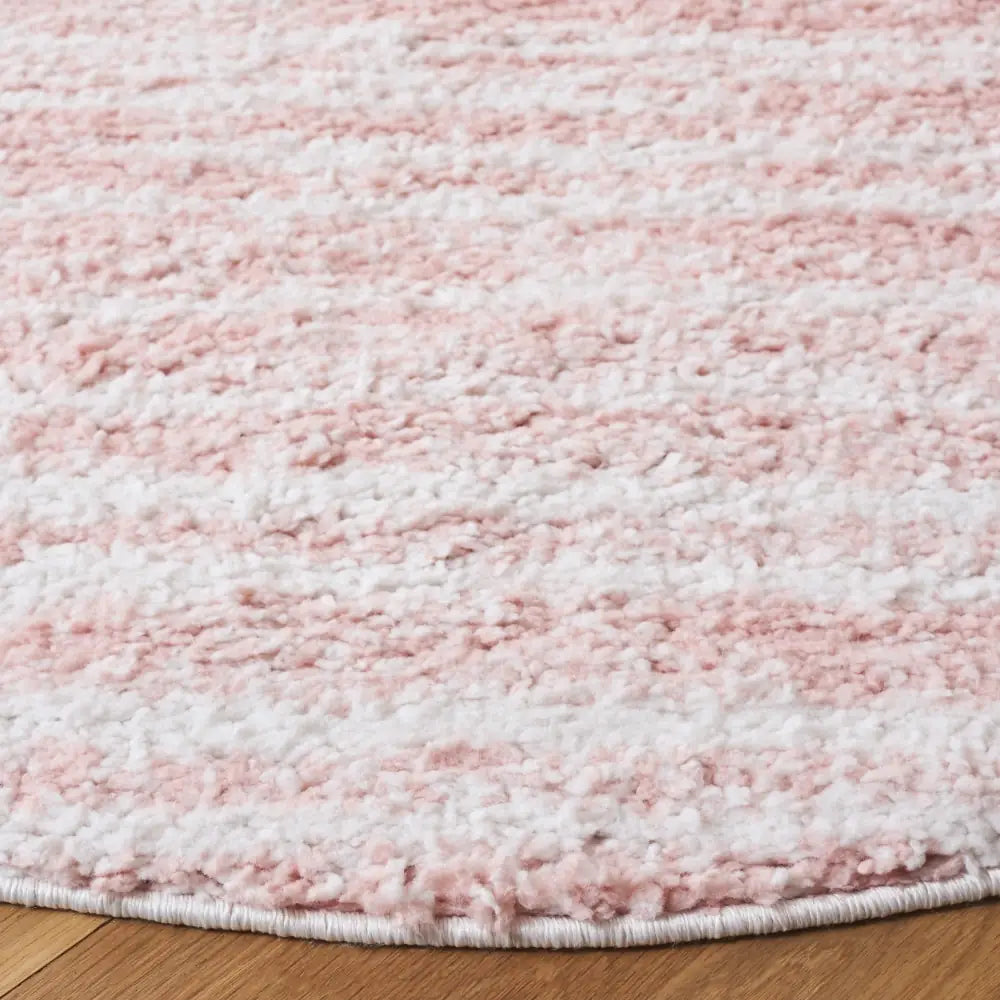 Safavieh Rumi Shag 6'-7" x 6'-7" Rug in Pink / Ivory