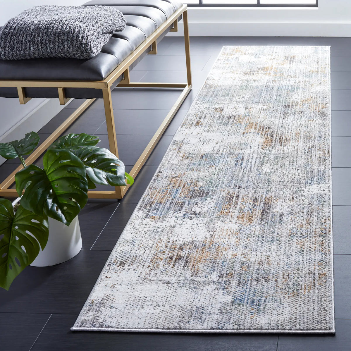Safavieh Bel Air 2'-3" x 9'-0" Rug in Grey / Gold