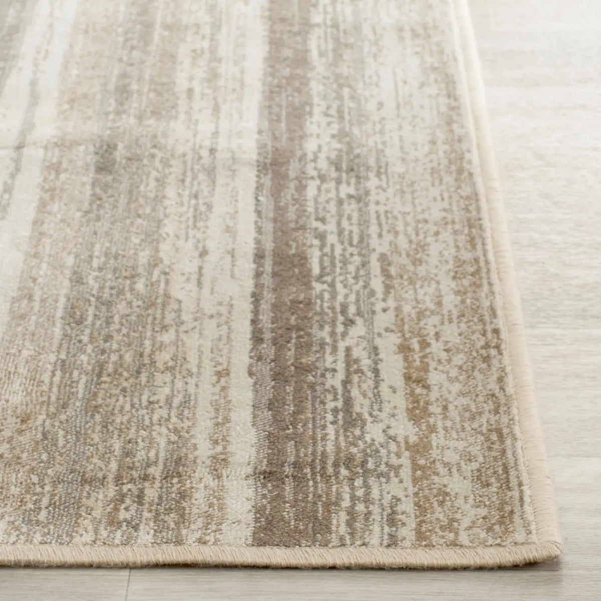 Safavieh Vintage 2'-2" x 8'-0" Rug in Caramel