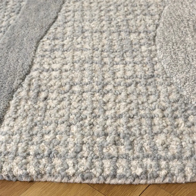 Safavieh Ebony 6'-0" x 6'-0" Rug in Blue / Ivory