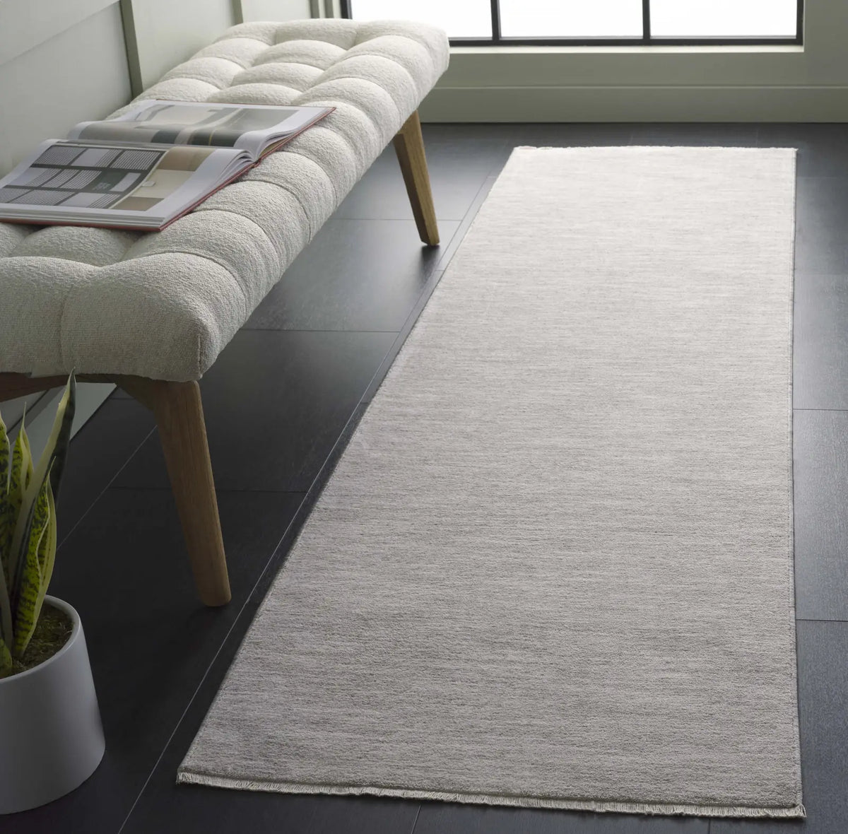Safavieh Haven 2'-2" x 8'-0" Rug in Grey