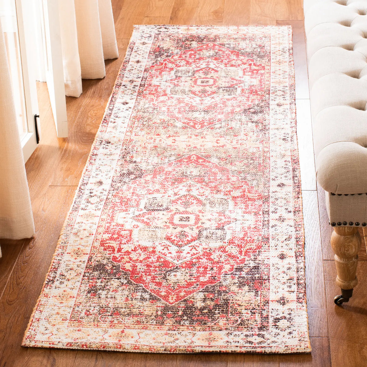 Safavieh Saffron 2'-3" x 8'-0" Rug in Ivory / Red