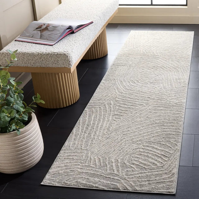 Safavieh Pearl 2'-2" x 8'-0" Rug in Grey / Ivory