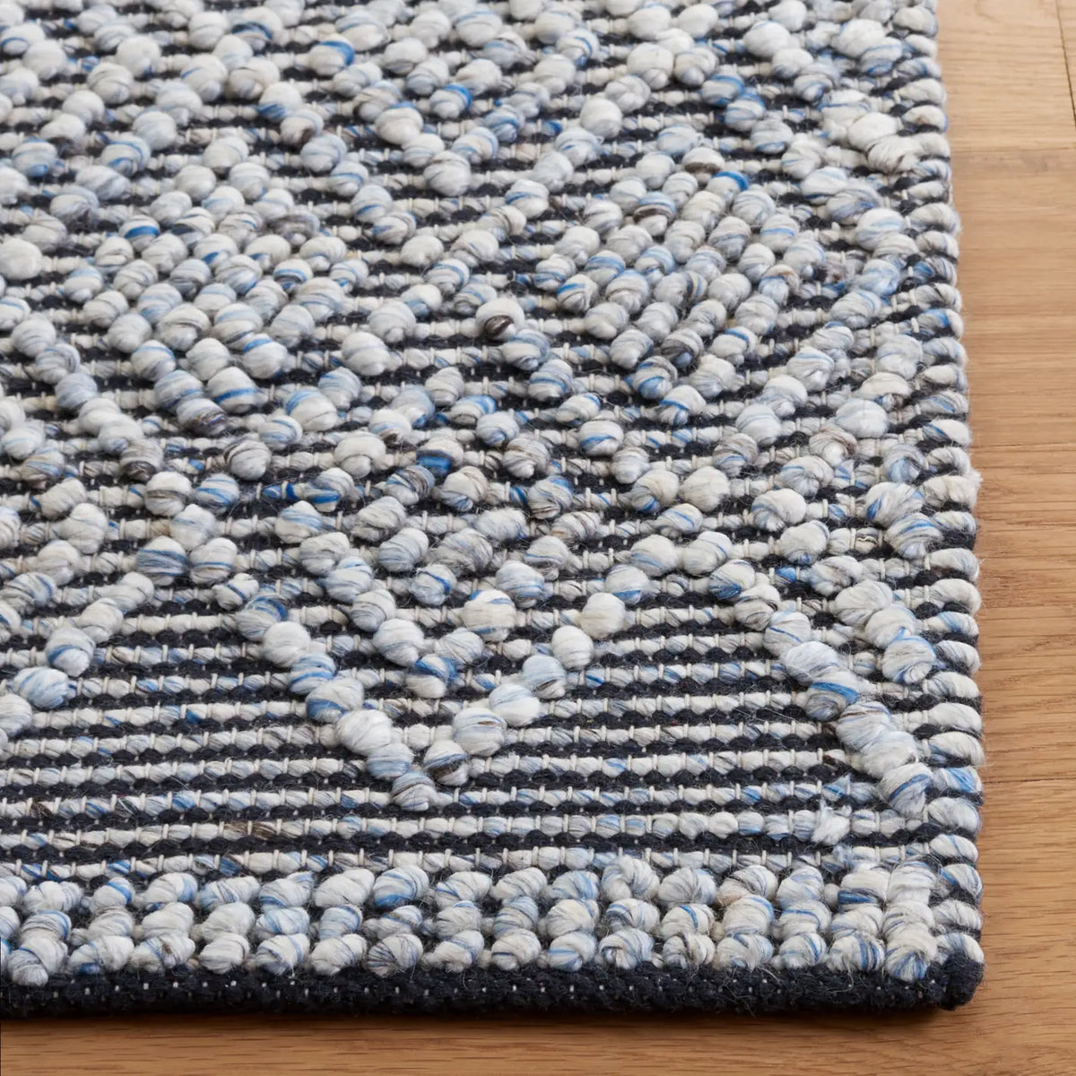 Safavieh Natura 5'-0" x 8'-0" Rug in Blue