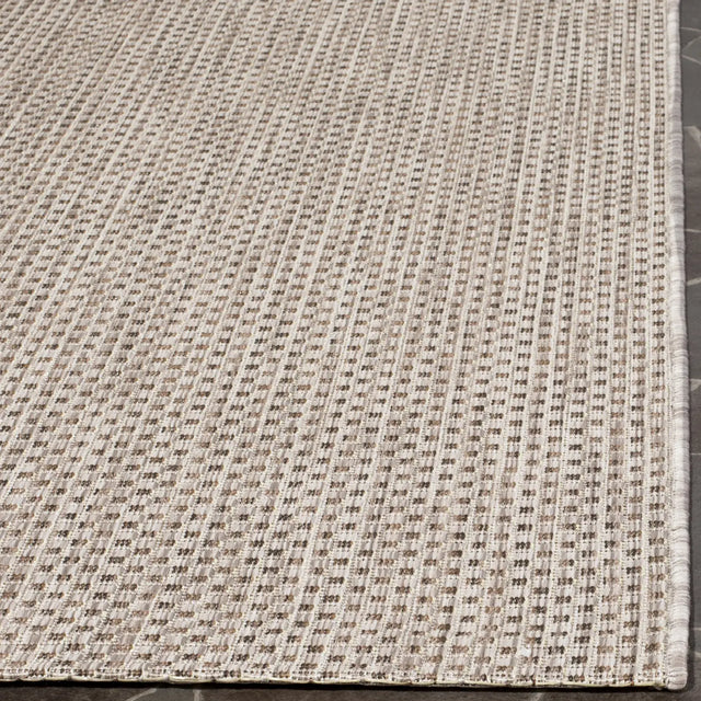 Safavieh Courtyard 4'-0" x 5'-7" Rug in Beige / Brown
