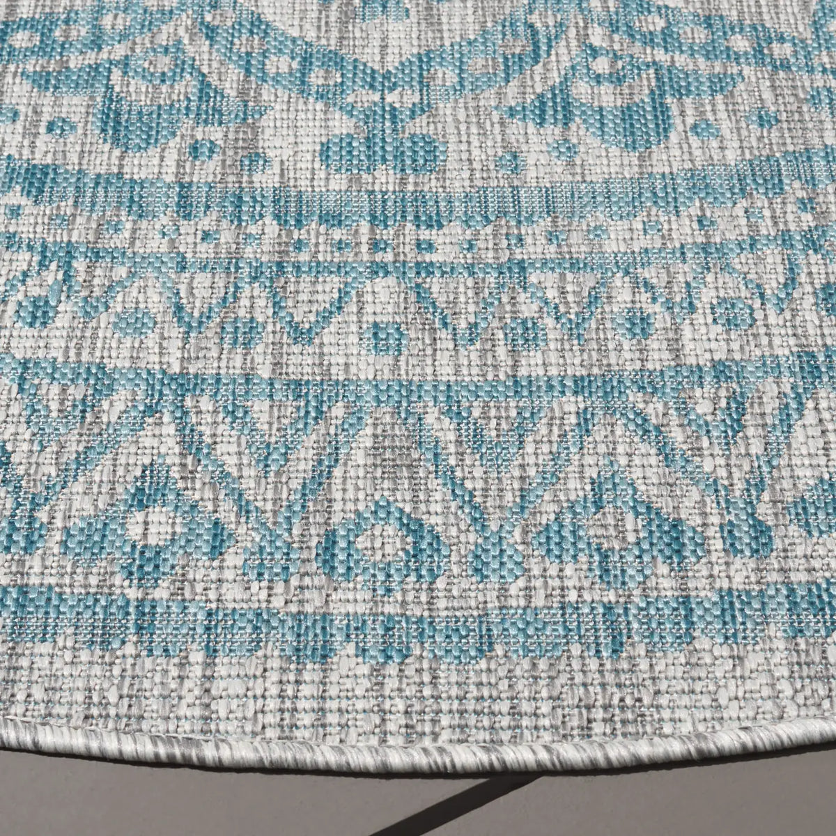 Safavieh Courtyard 5'-3" x 5'-3" Rug in Light Grey / Aqua