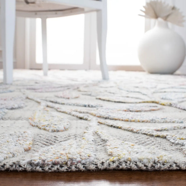 Safavieh Southampton 4'-0" x 6'-0" Rug in Purple / Blue