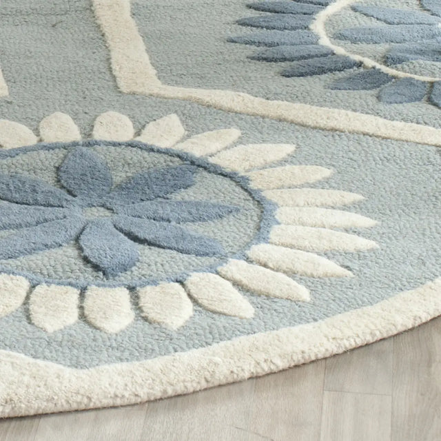 Safavieh Cambridge 6'-0" x 6'-0" Rug in Blue / Ivory