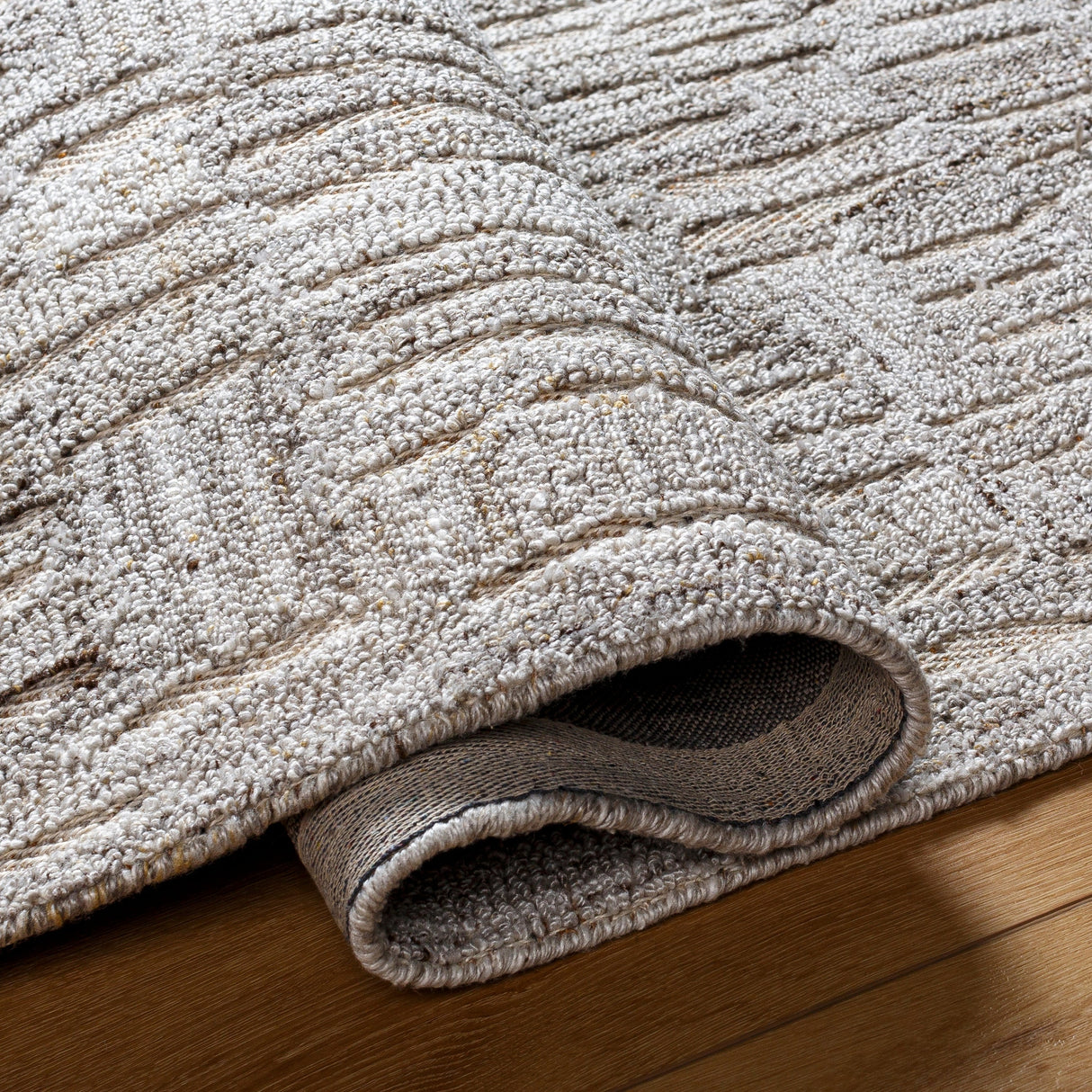 Surya Calgary Cgr-2300 Ash, Slate Grey Taupe, Pale Slate, Metallic - Silver, Pewter Rug.