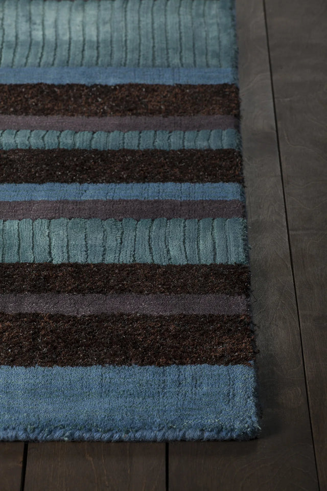 Chandra Amigo AMI-30502 Blue and Grey and Charcoal rug, corner detail
