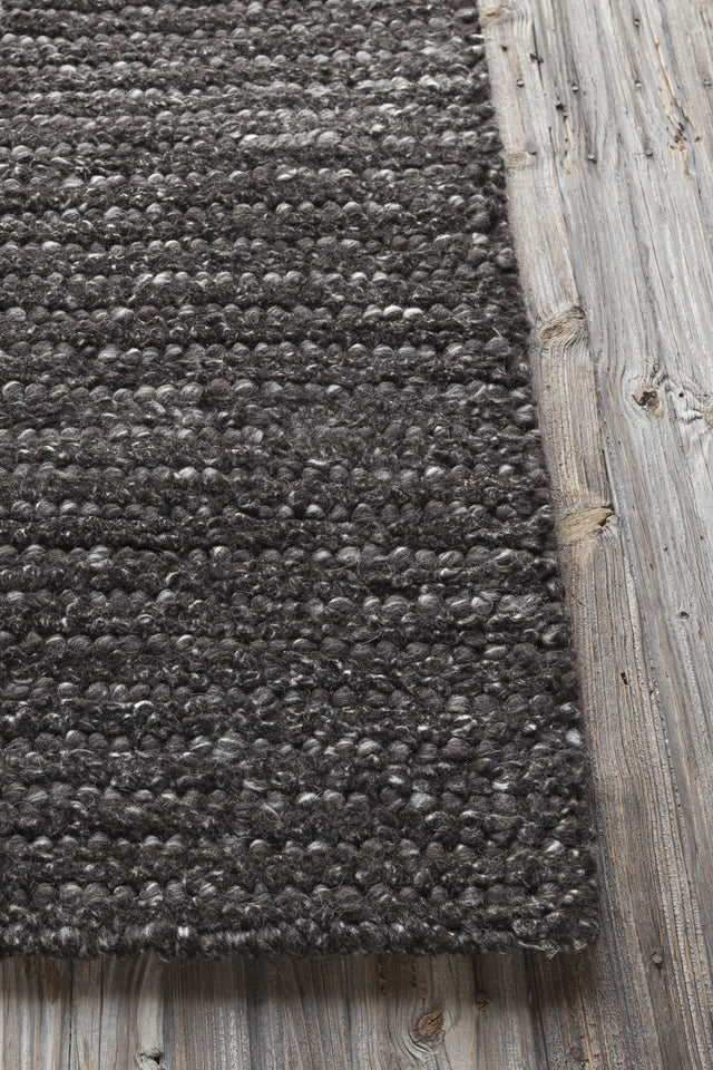 Chandra Anni ANN-11404 Brown and Ivory rug, corner detail