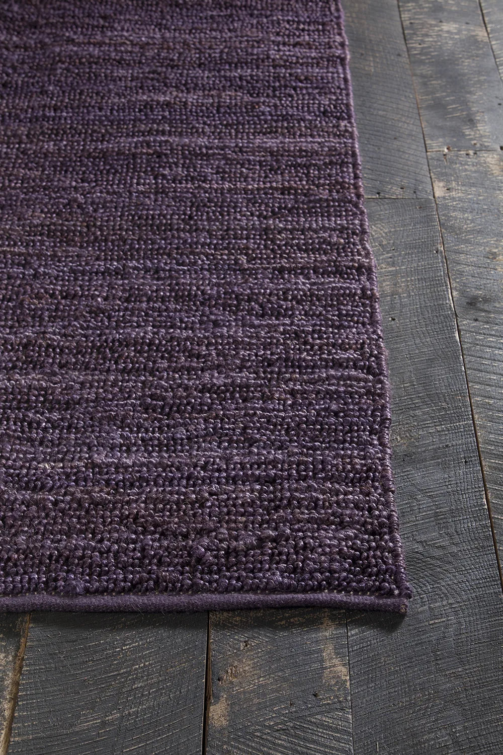 Chandra Arlene ARL-29904 Purple rug, corner detail
