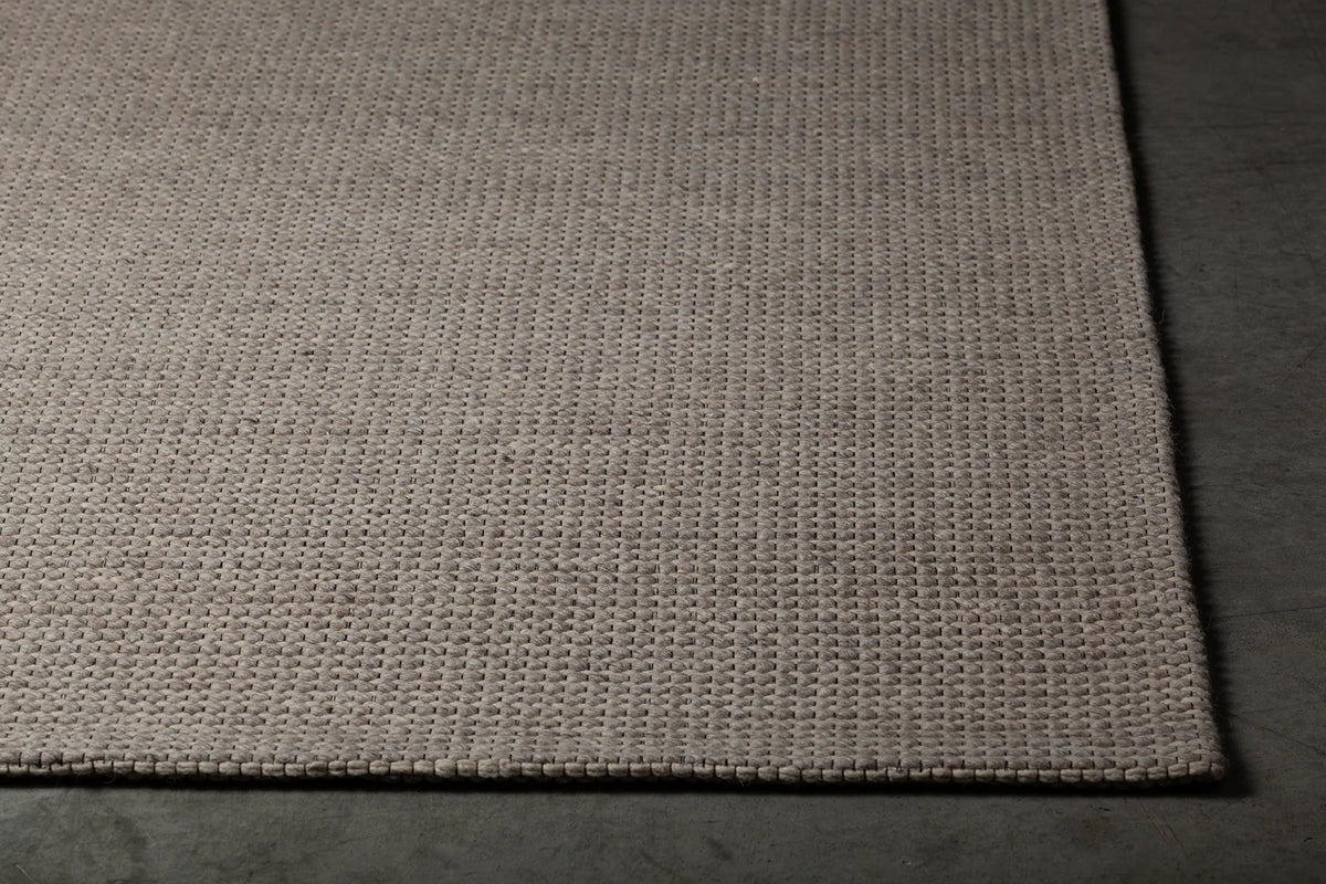 Chandra Aspen ASP-50501 Taupe and Beige rug, corner detail