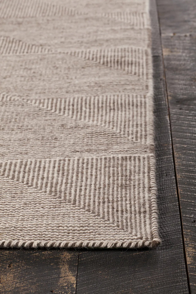 Chandra Bristol BRI-35808 Brown and White rug, corner detail