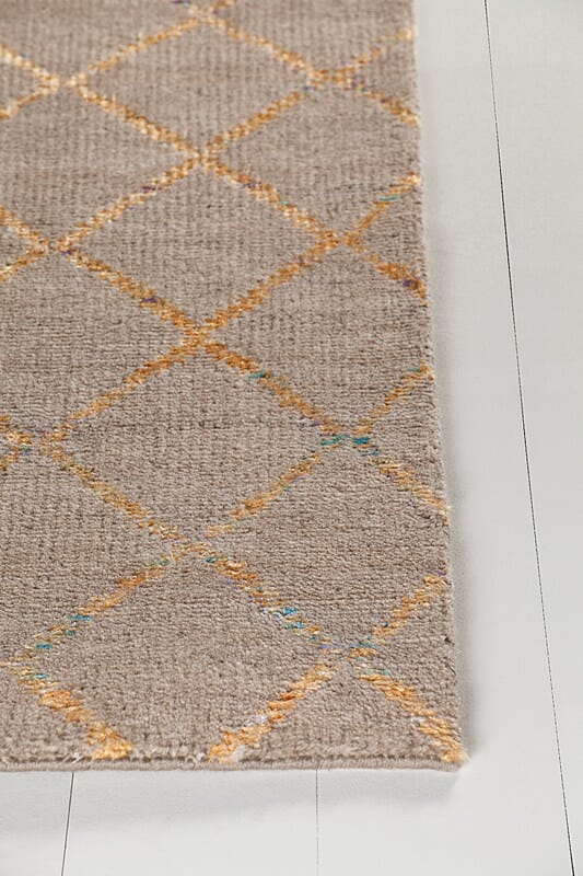 Chandra Aarushi Aar44001 Beige / Gold Rugs.