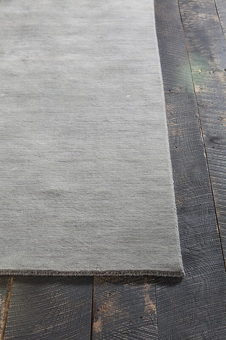 Chandra Laura Lau-11201 Gray Rugs.