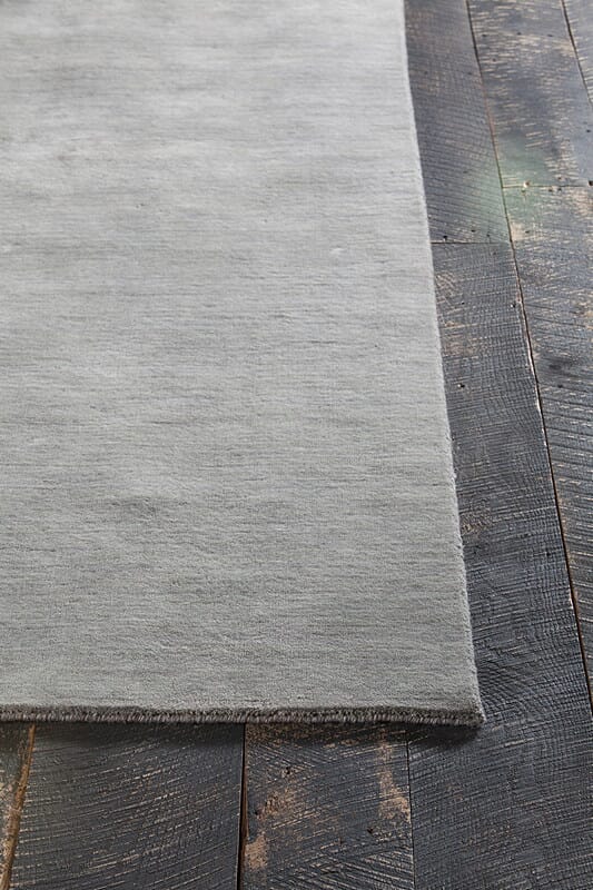 Chandra Laura Lau-11201 Gray Rugs.