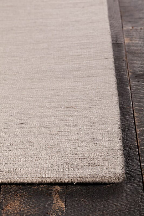 Chandra Medona Med37404 Sand / Silver Rugs.