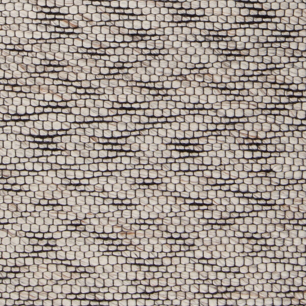 Chandra Yvonne Yvo-48501 White / Black Rugs.