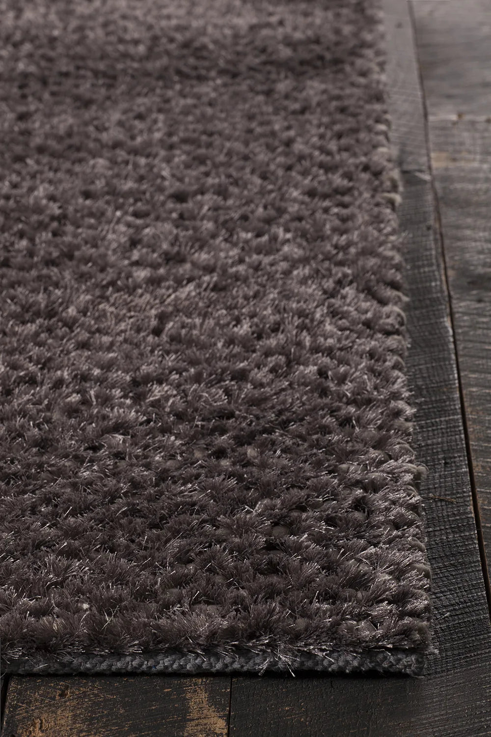 Chandra Cinzia CIN-35203 Grey rug, corner detail