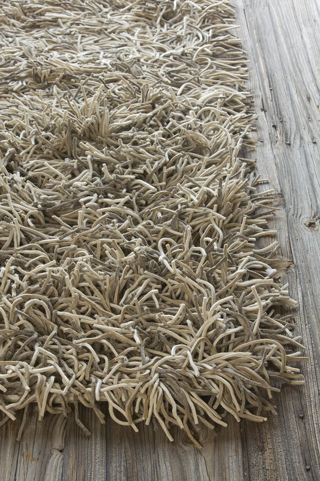 Chandra Cyrah CYR-10800 Taupe and Tan and Ivory rug, corner detail