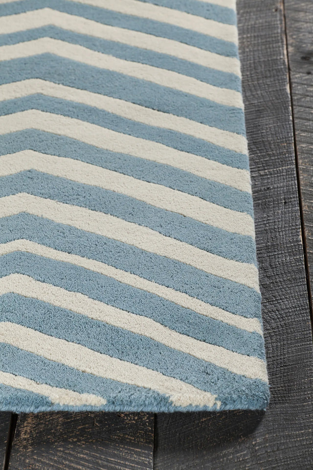 Chandra Davin DAV-25807 White and Blue rug, corner detail