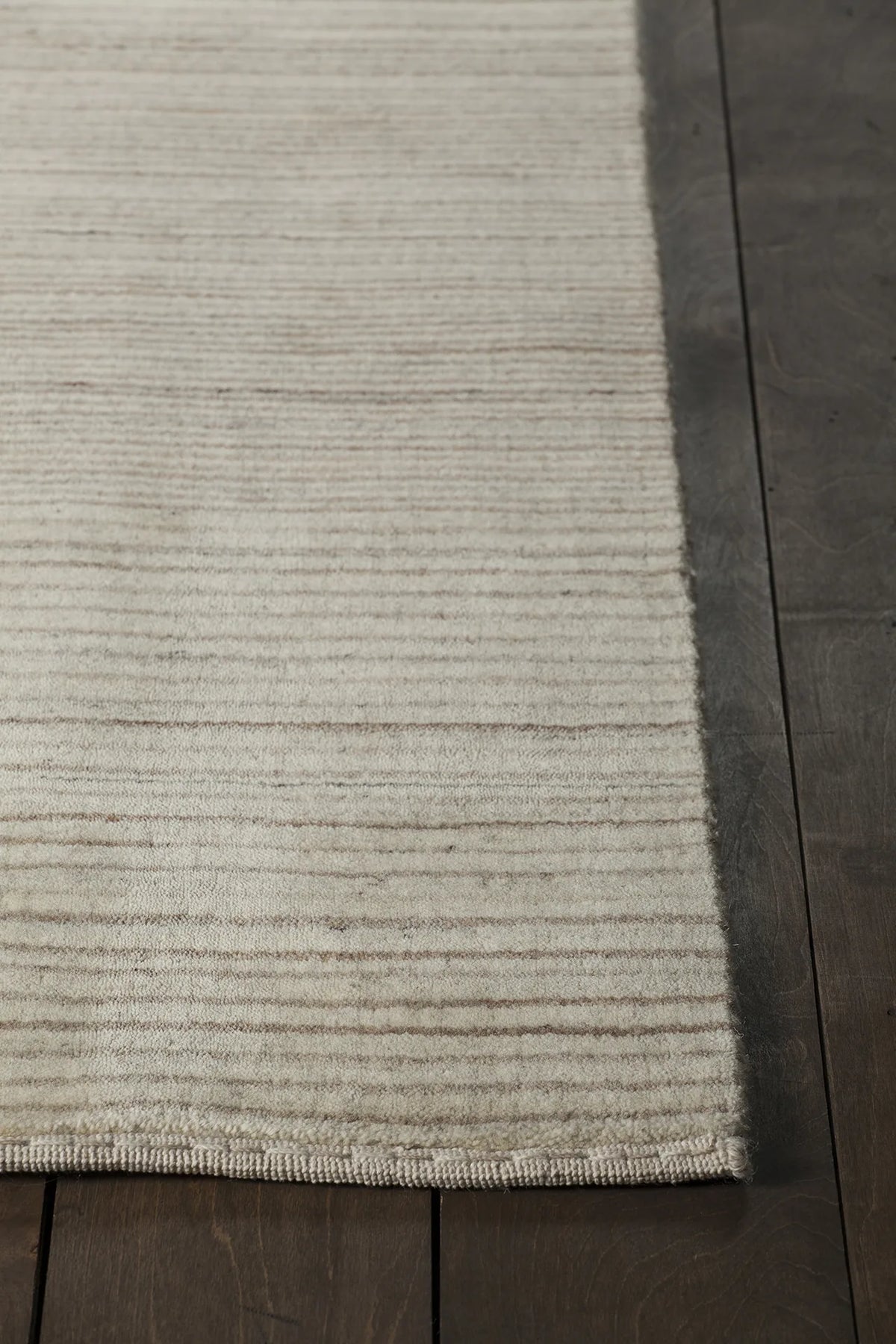 Chandra Elantra ELA-51701 Brown and Beige rug, corner detail