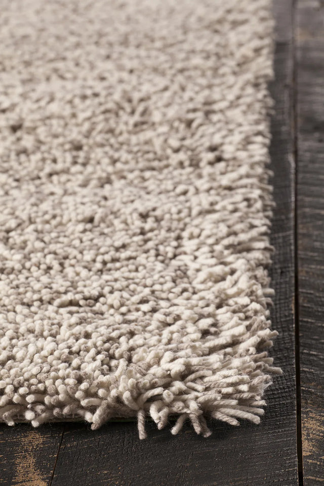Chandra Eleanor ELE-38202 White and Taupe rug, corner detail