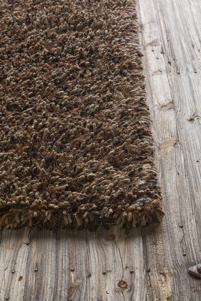 Chandra Estilo EST-18502 Rust and Brown and Taupe and Cream rug, corner detail