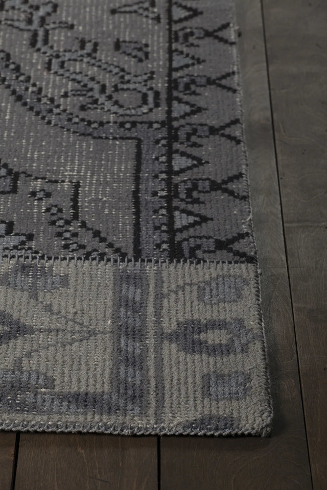 Chandra Fusion FUS-26302 Grey and Charcoal and Black rug, corner detail