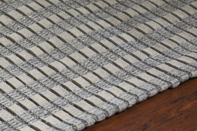Chandra Gisela GIS-38901 Silver rug, side detail view