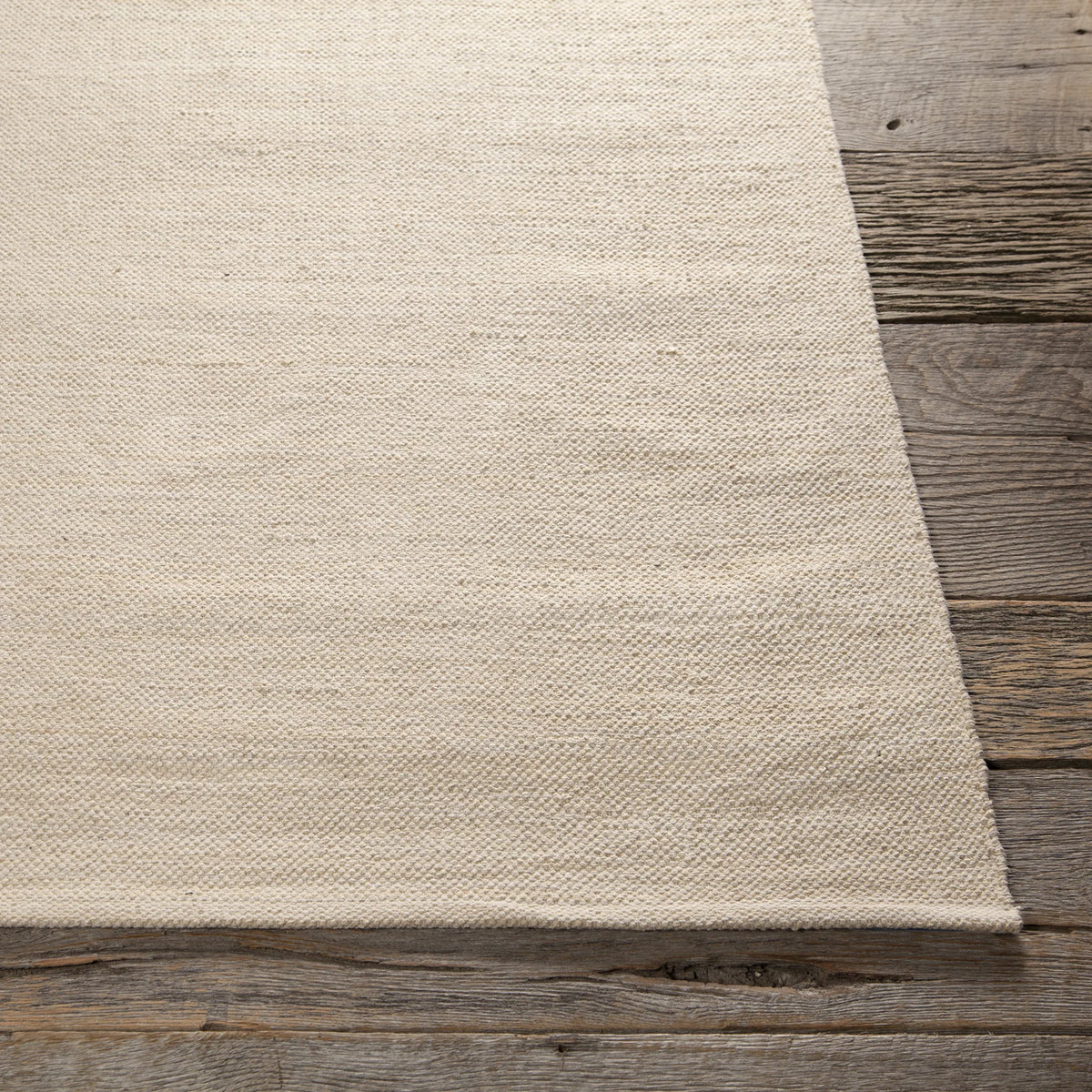 Chandra India IND-10 Ivory rug, corner detail