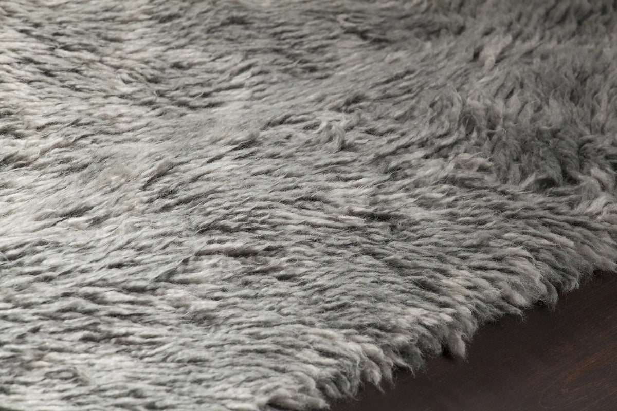 Chandra Jeri JER-44302 Grey rug, side detail view
