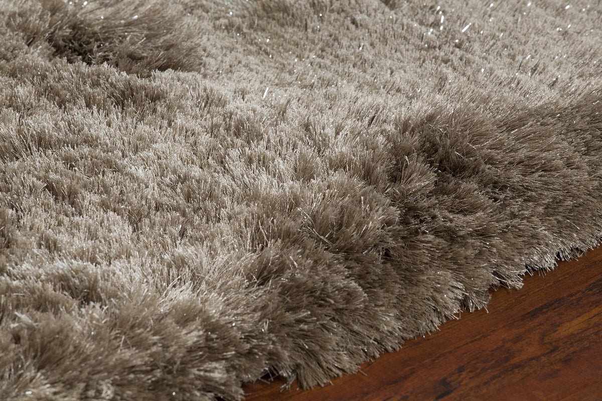 Chandra Mercury MER-6903 Beige rug, side detail view