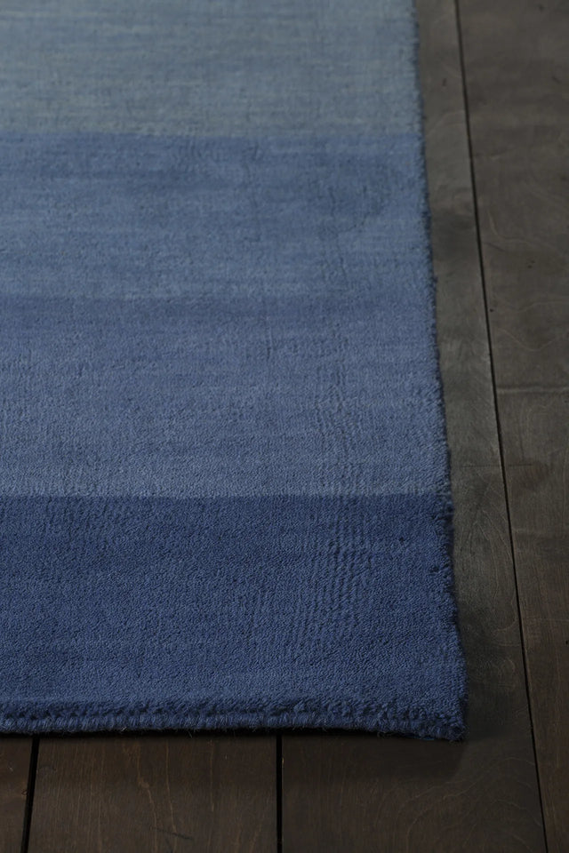 Chandra Metro MET-566 Blue rug, corner detail